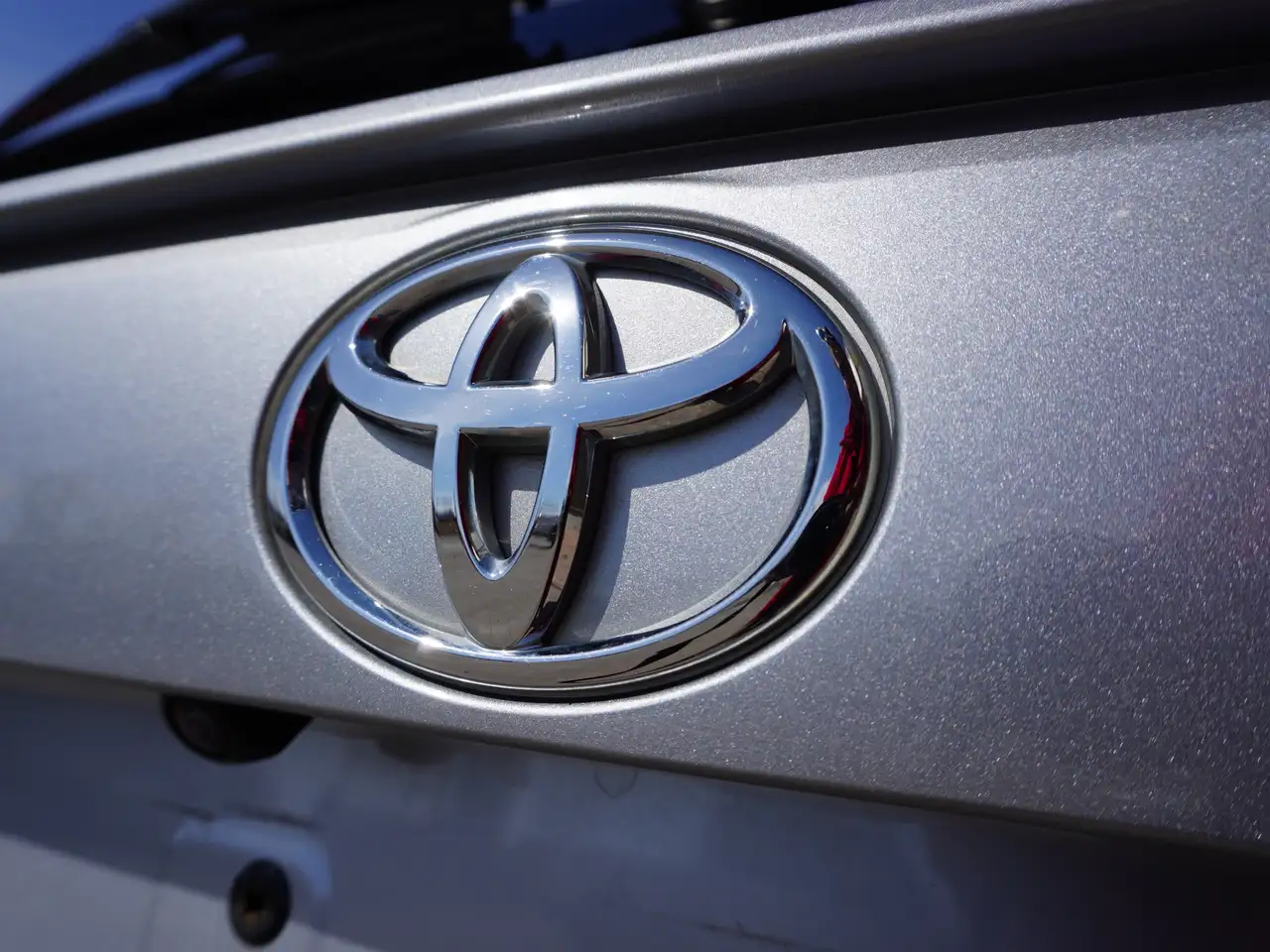 Toyota RAV 4 снимка Toyota RAV 4