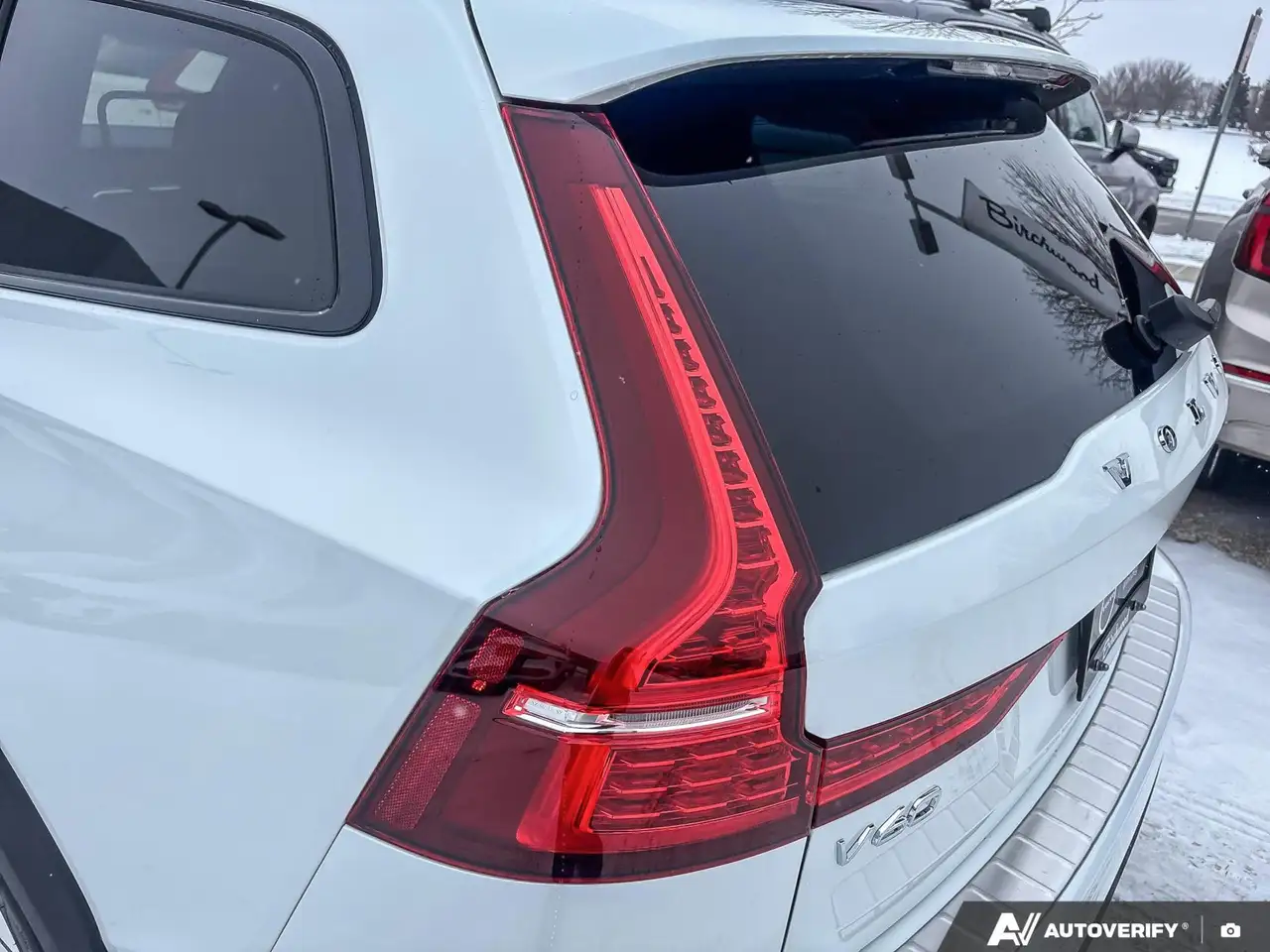 Volvo V60 снимка Volvo V60