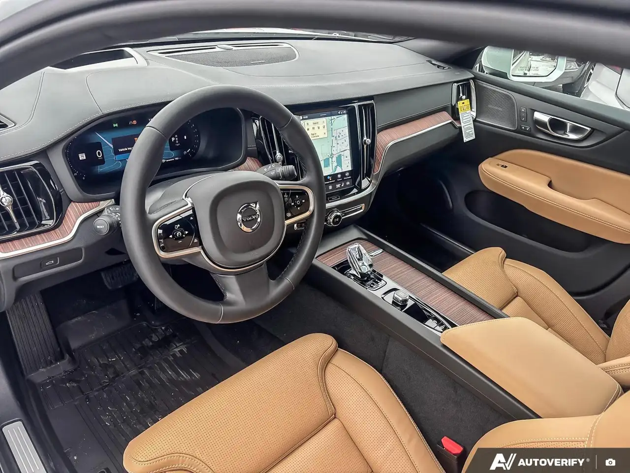 Volvo V60 снимка Volvo V60