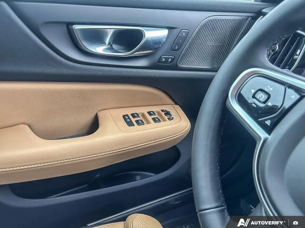 Volvo V60 снимка Volvo V60