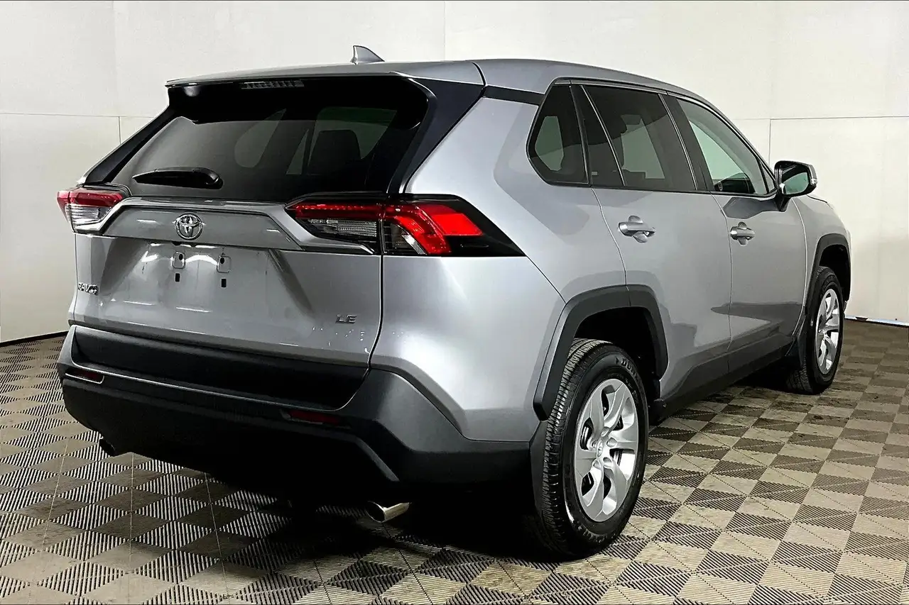Toyota RAV 4 photo Toyota RAV 4