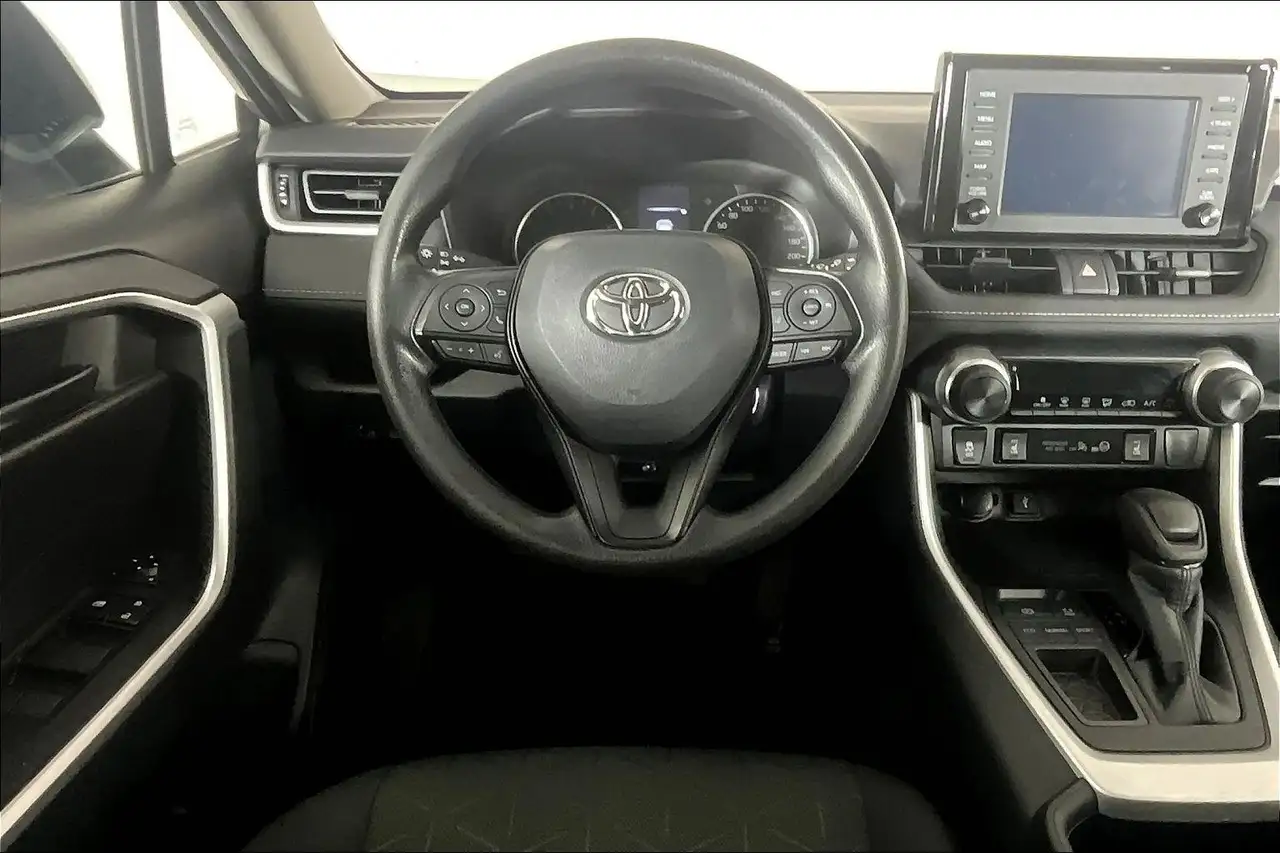 Toyota RAV 4 photo Toyota RAV 4