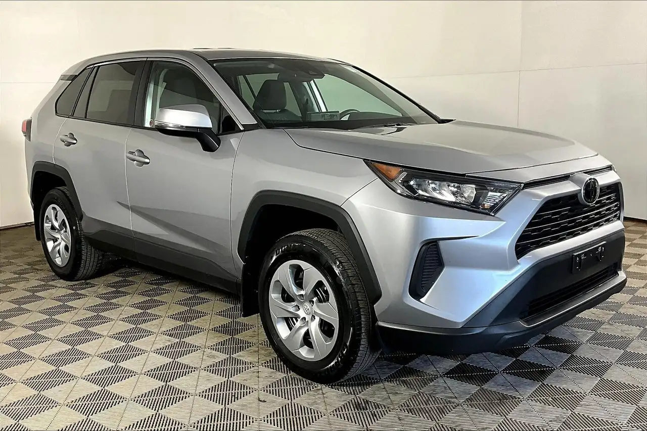 Toyota RAV 4 photo Toyota RAV 4