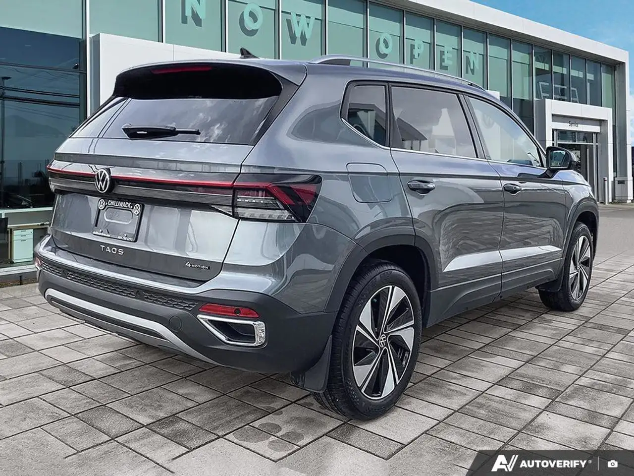 Volkswagen Taos снимка Volkswagen Taos