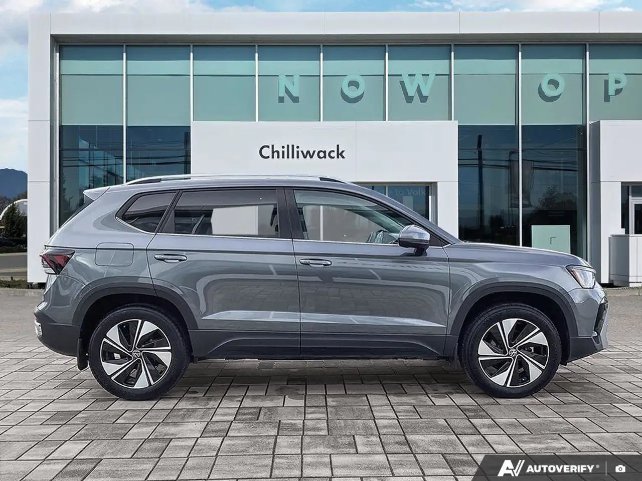Volkswagen Taos снимка Volkswagen Taos