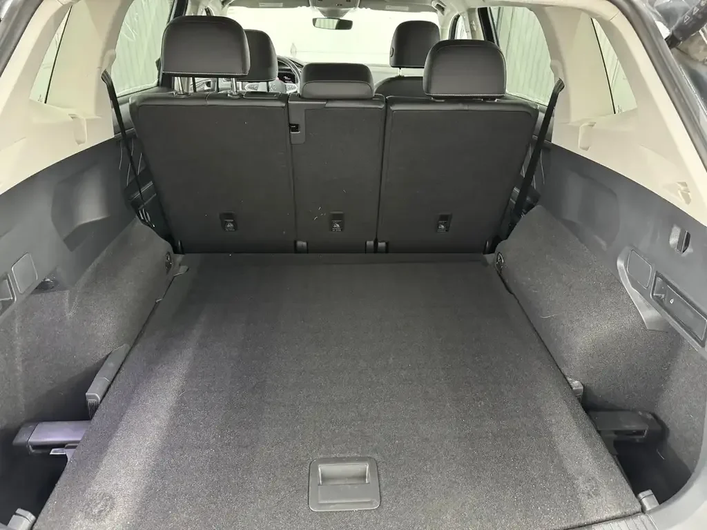 Volkswagen Tiguan снимка Volkswagen Tiguan
