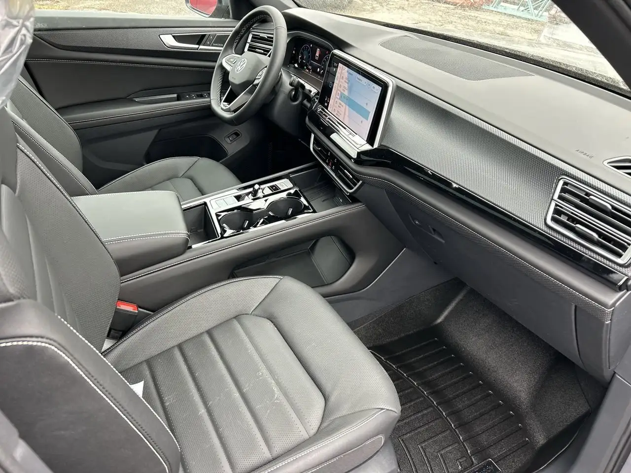Volkswagen Atlas снимка Volkswagen Atlas
