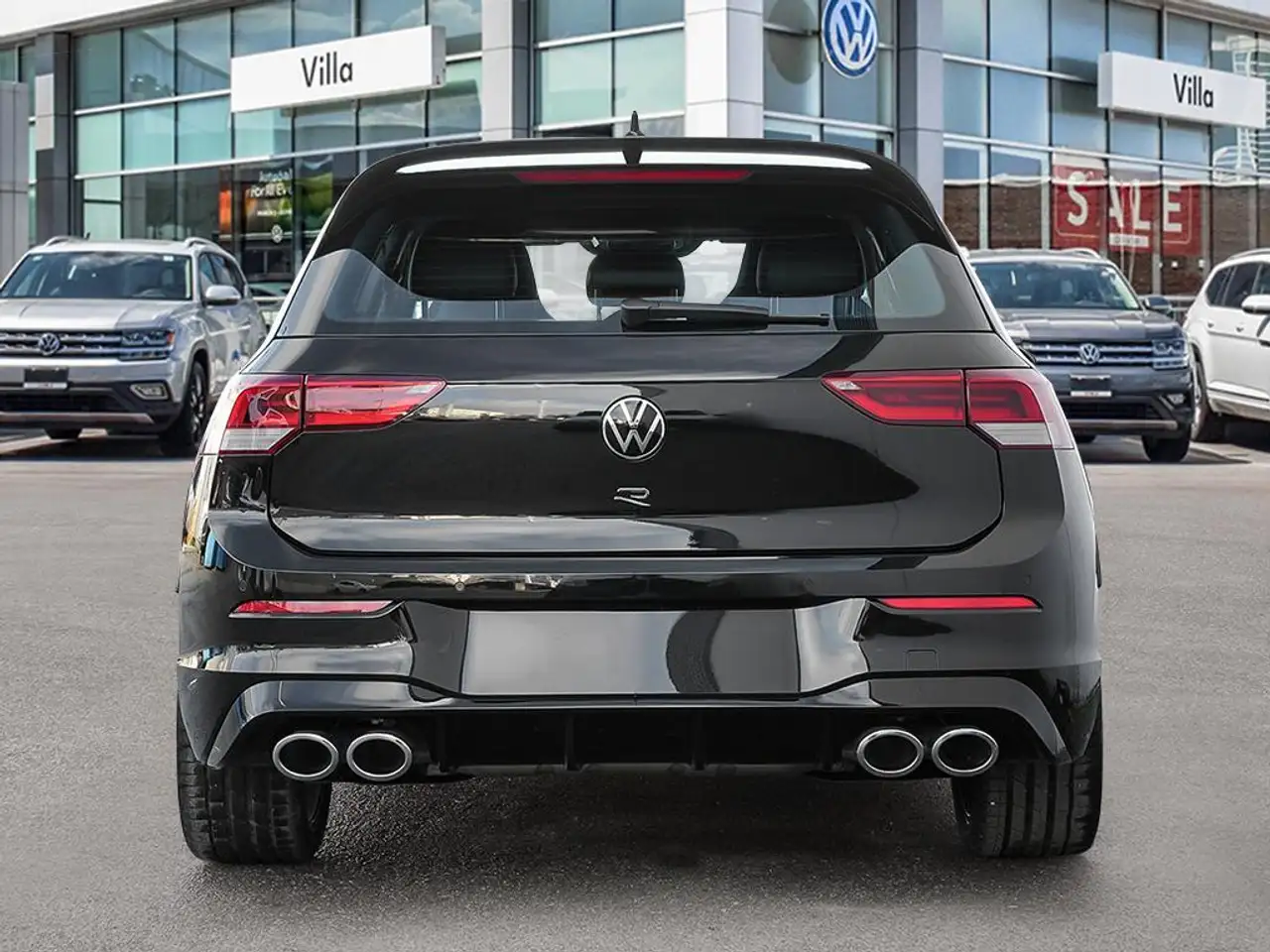Volkswagen Golf R снимка Volkswagen Golf R