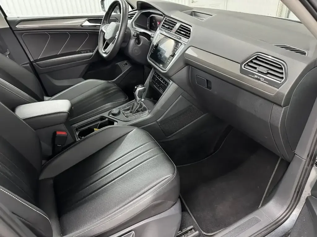 Volkswagen Tiguan снимка Volkswagen Tiguan