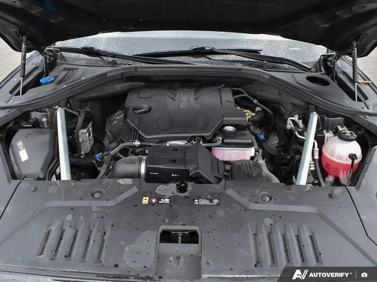 Genesis GV70 снимка Genesis GV70