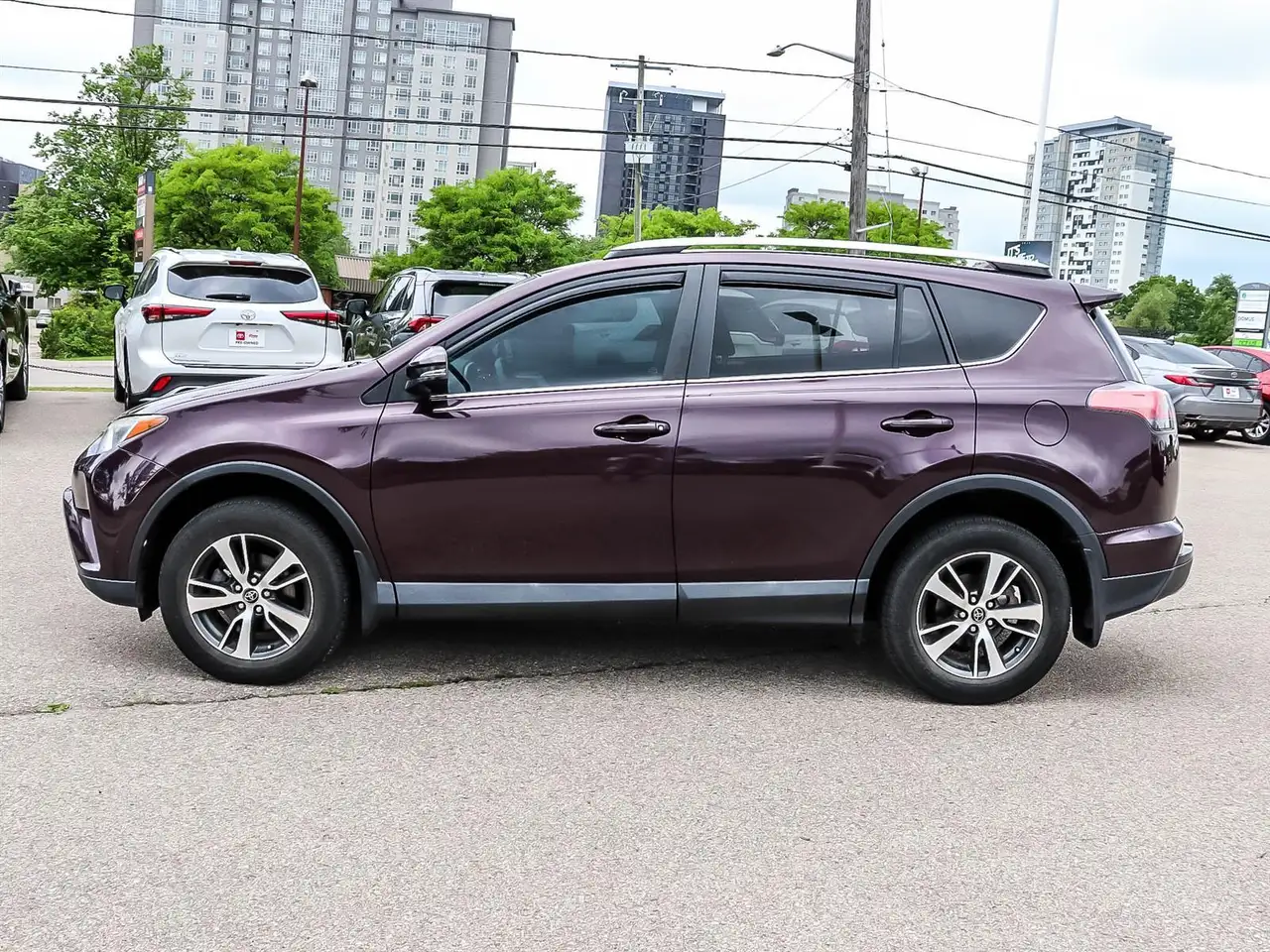 Toyota RAV 4 photo Toyota RAV 4