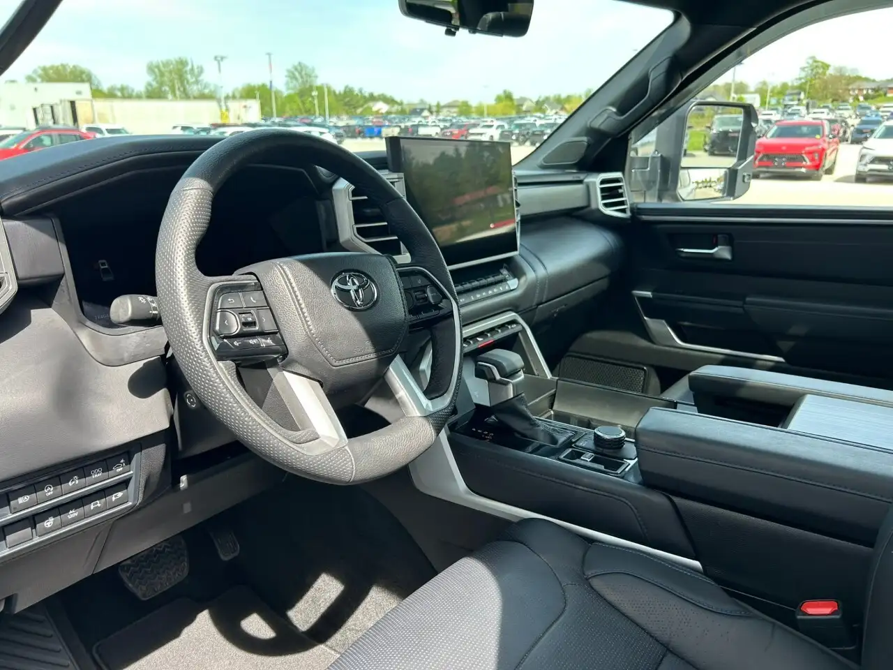 Toyota Tundra снимка Toyota Tundra