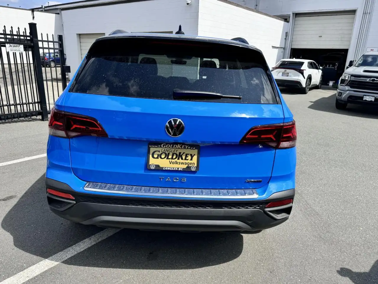 Volkswagen Taos photo Volkswagen Taos