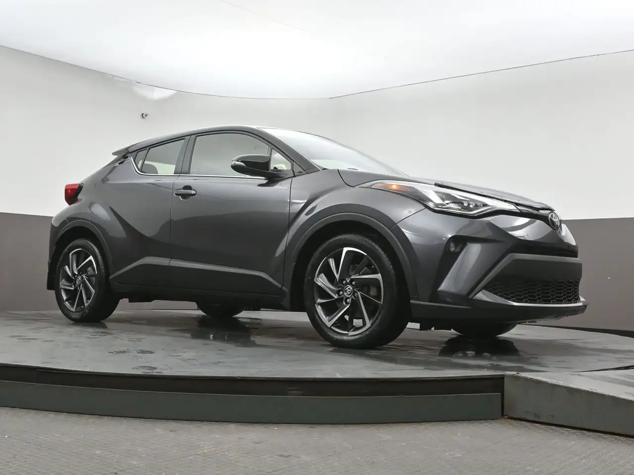 Toyota C-HR fotografie Toyota C-HR