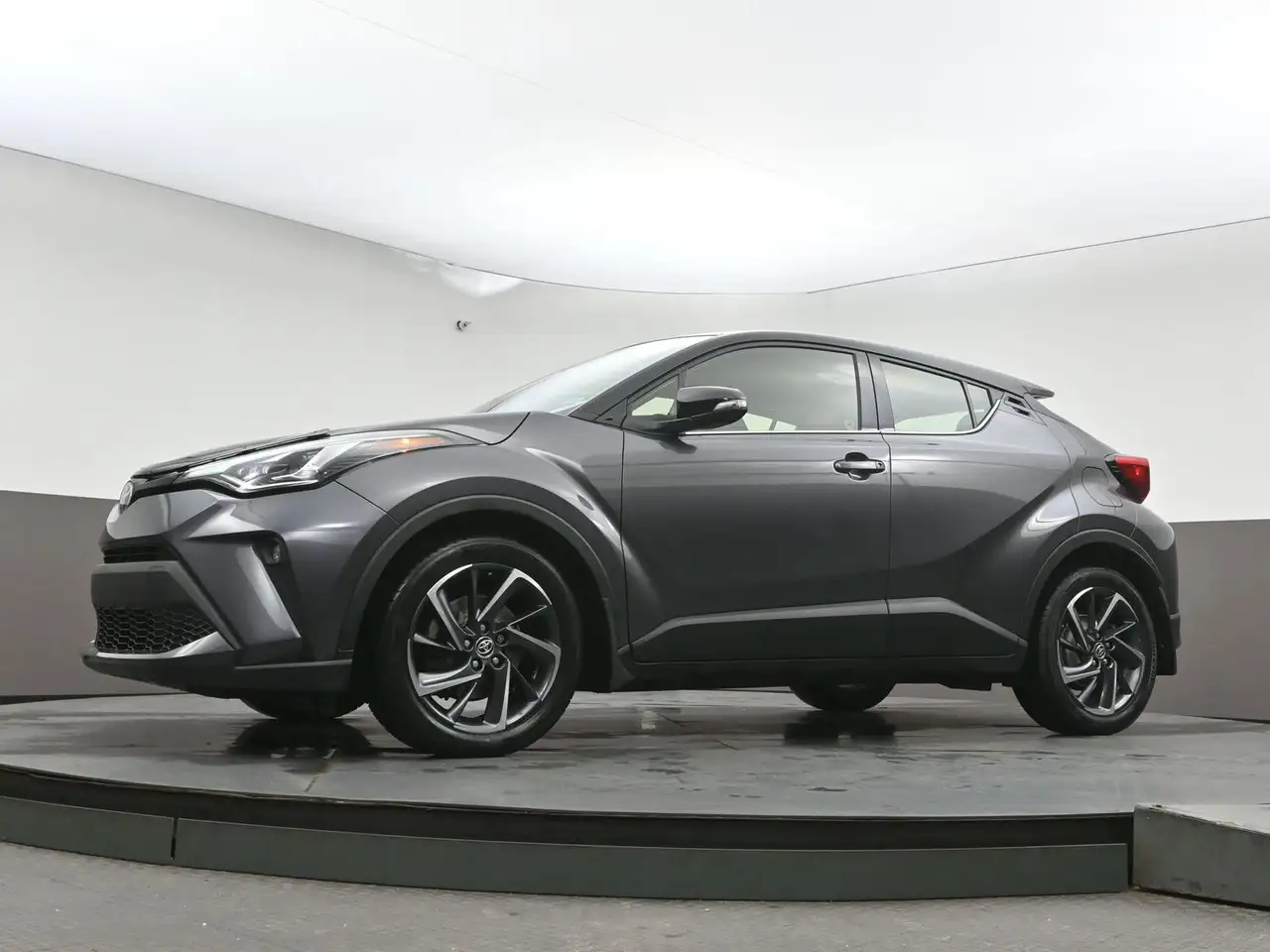 Toyota C-HR fotografie Toyota C-HR