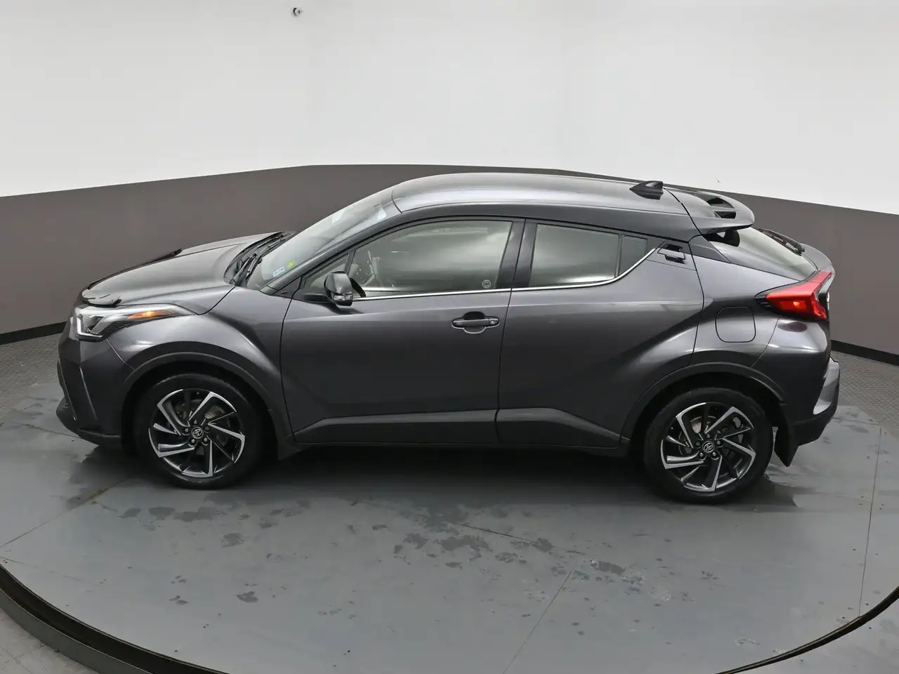 Toyota C-HR fotografie Toyota C-HR