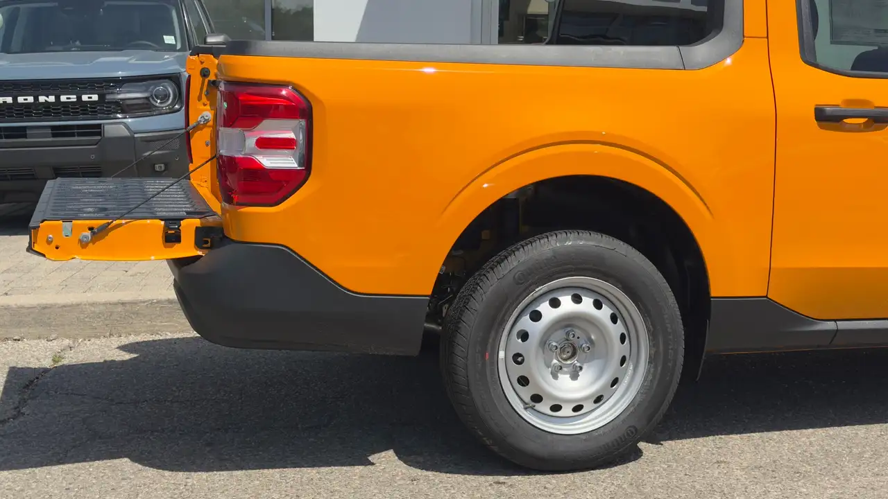 Ford Maverick photo Ford Maverick