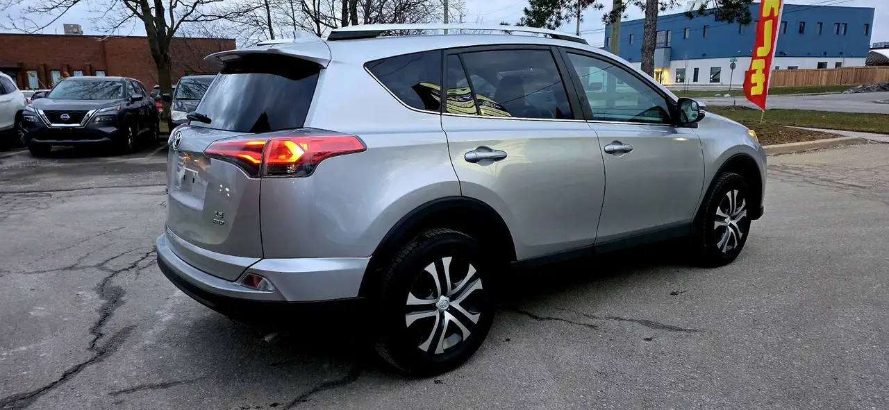 Toyota RAV 4 fotografie Toyota RAV 4