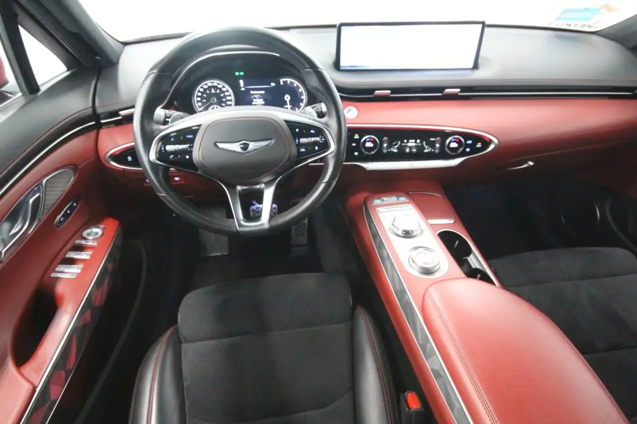 Genesis GV70 снимка Genesis GV70