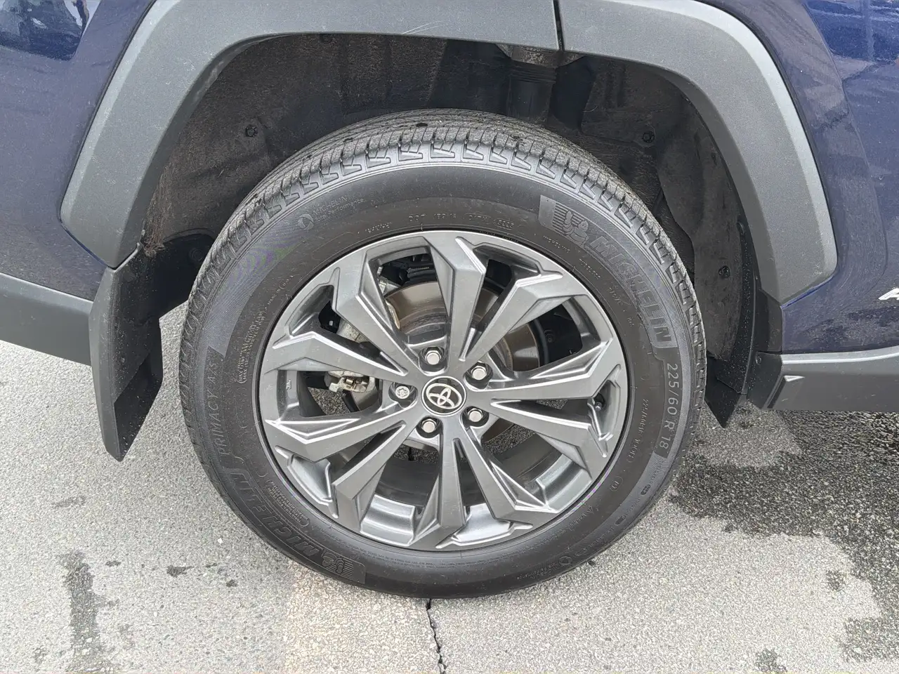 Toyota RAV 4 photo Toyota RAV 4