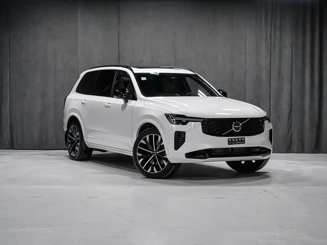 Volvo XC90 photo Volvo XC90