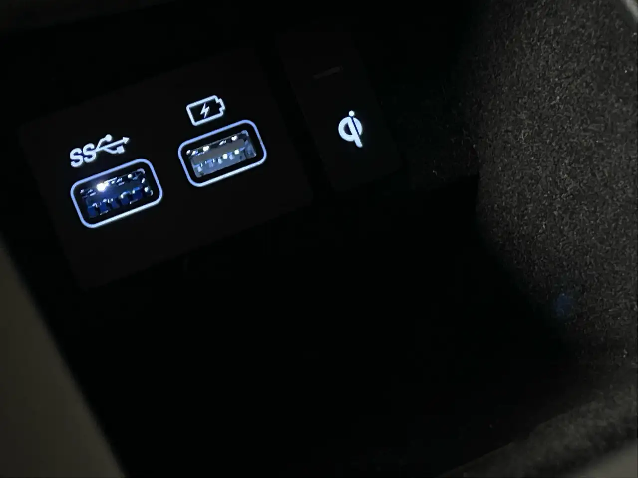Genesis GV70 снимка Genesis GV70