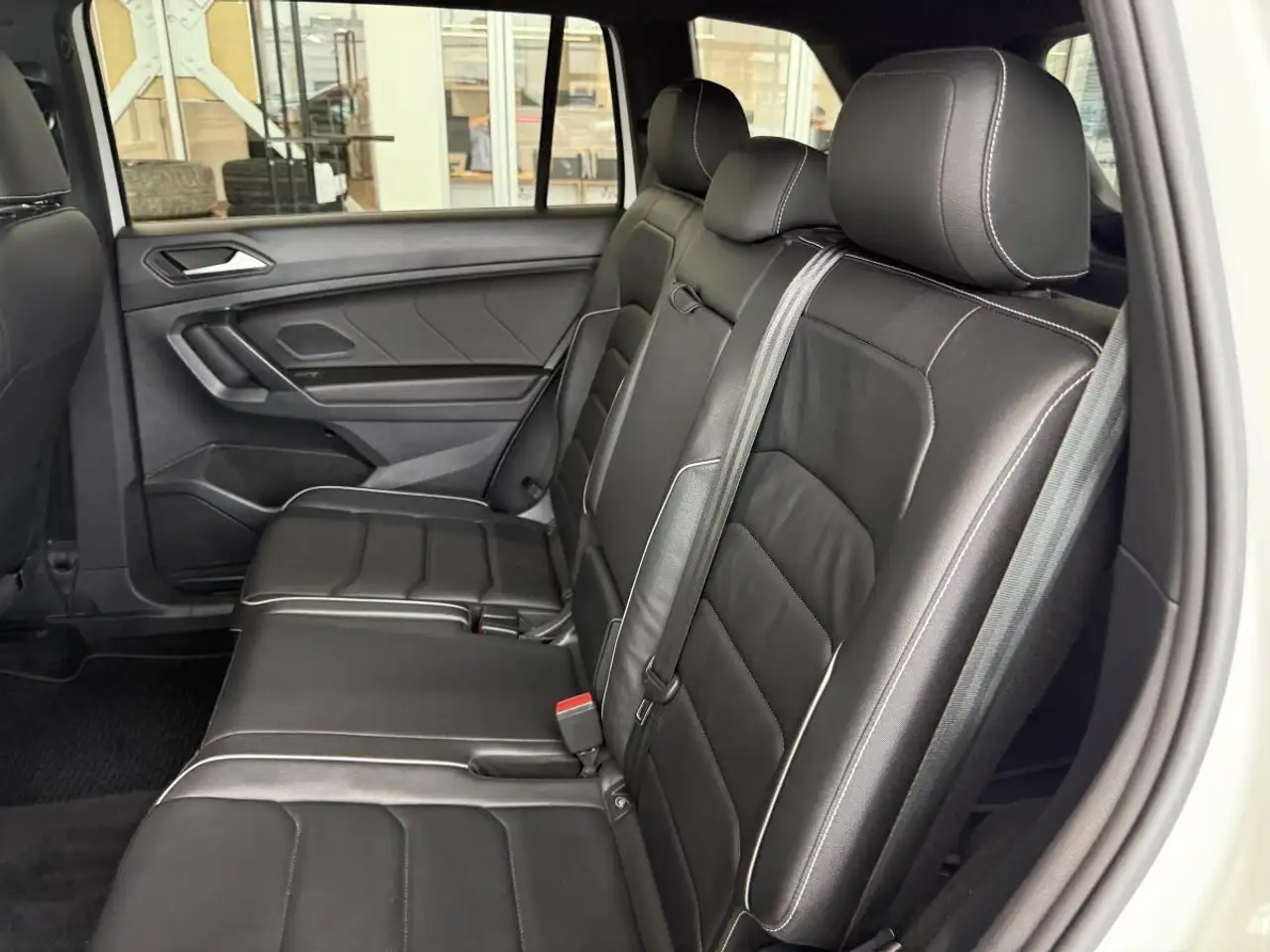 Volkswagen Tiguan снимка Volkswagen Tiguan