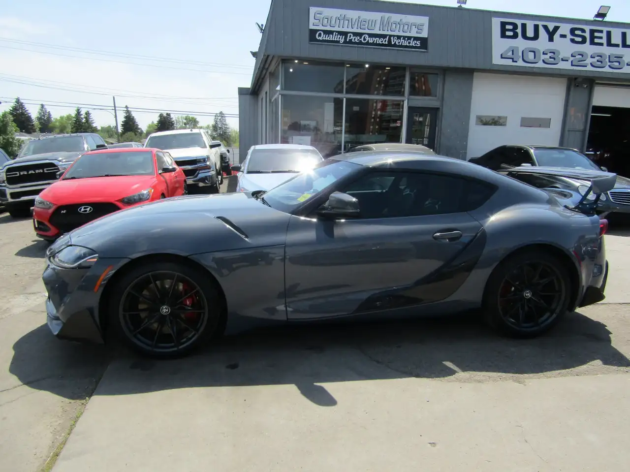 Toyota GR Supra снимка Toyota GR Supra
