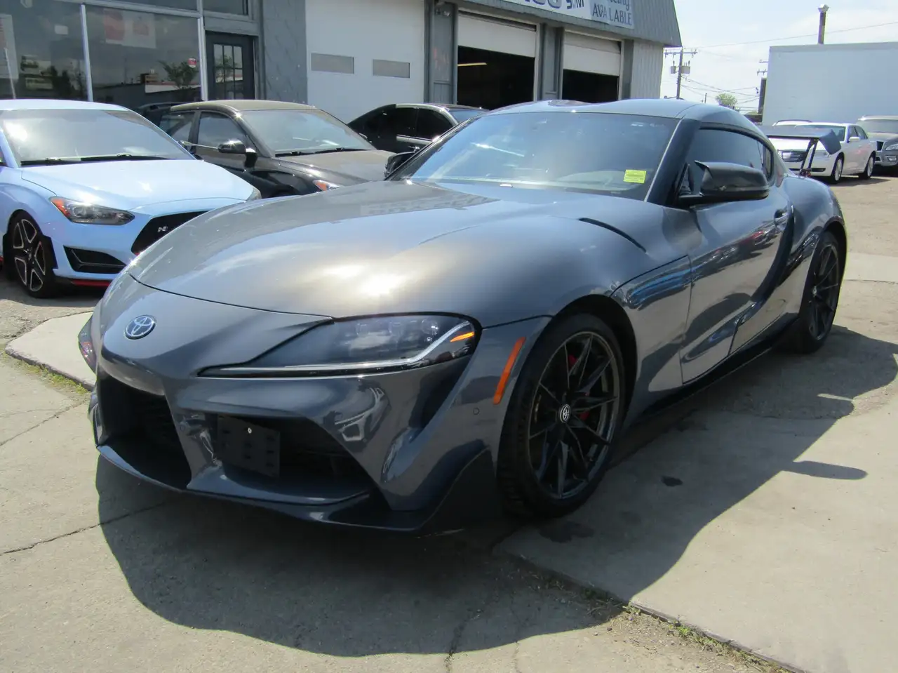 Toyota GR Supra снимка Toyota GR Supra