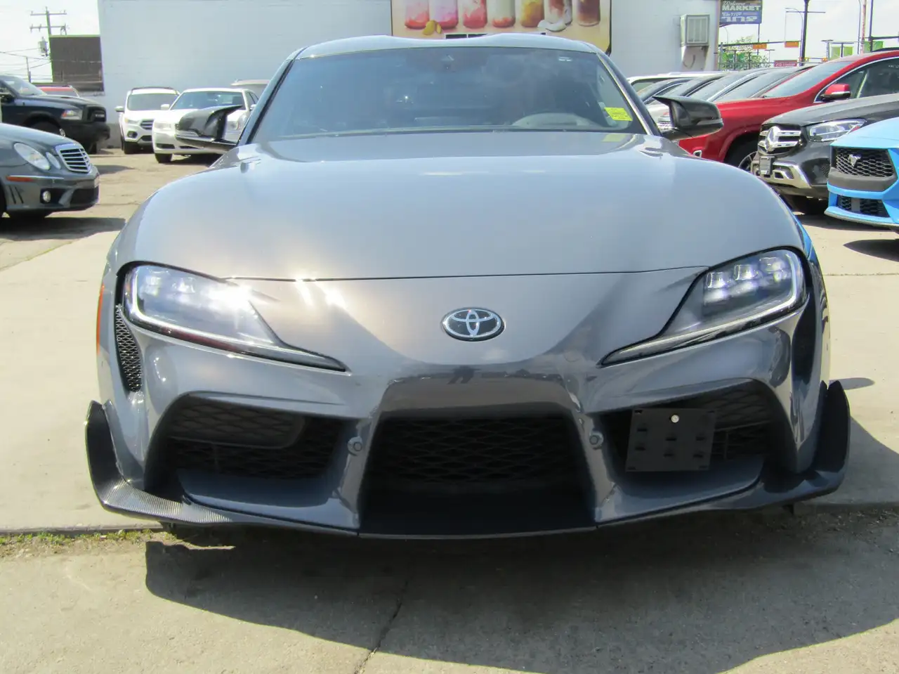 Toyota GR Supra снимка Toyota GR Supra