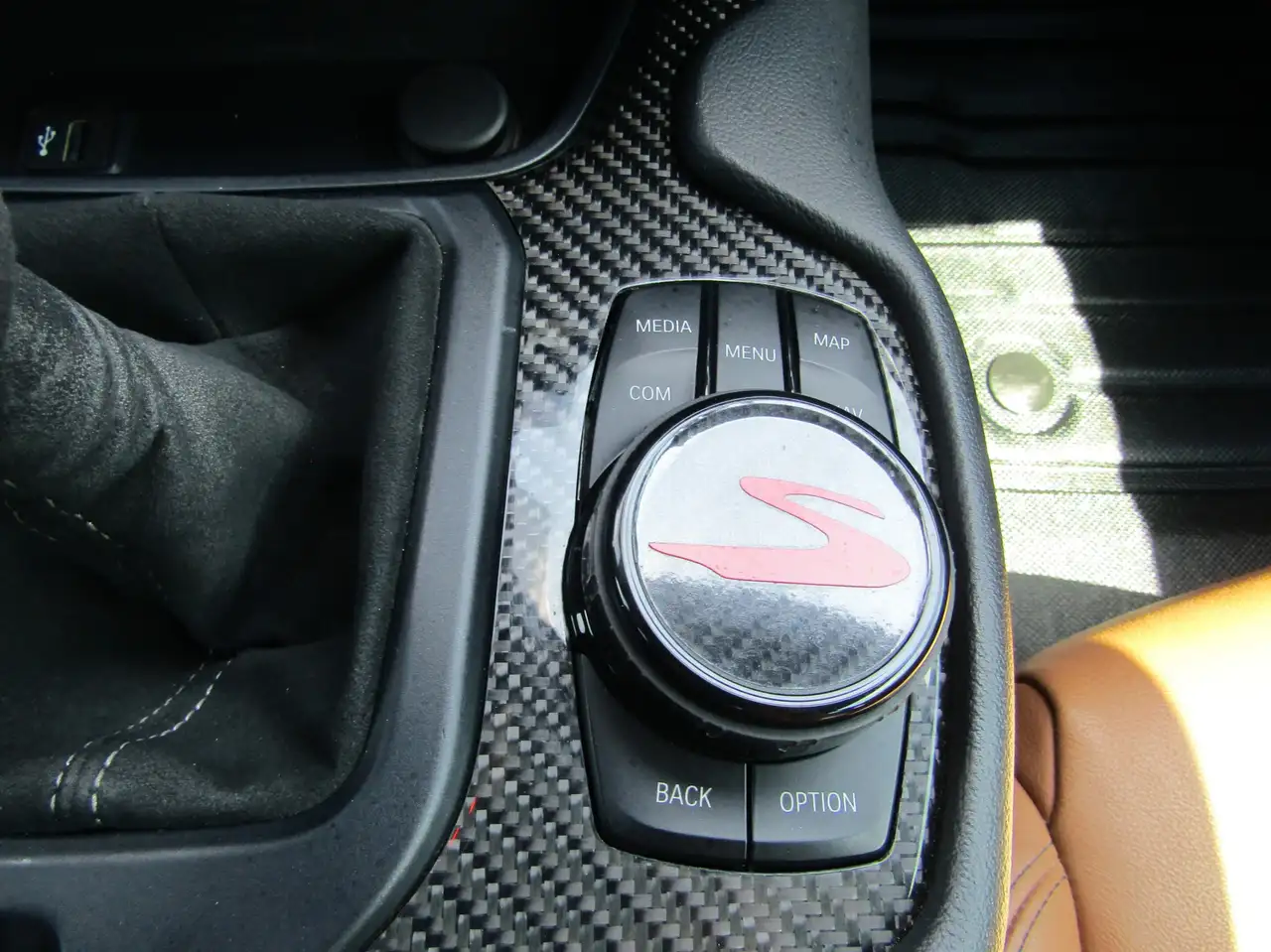 Toyota GR Supra снимка Toyota GR Supra
