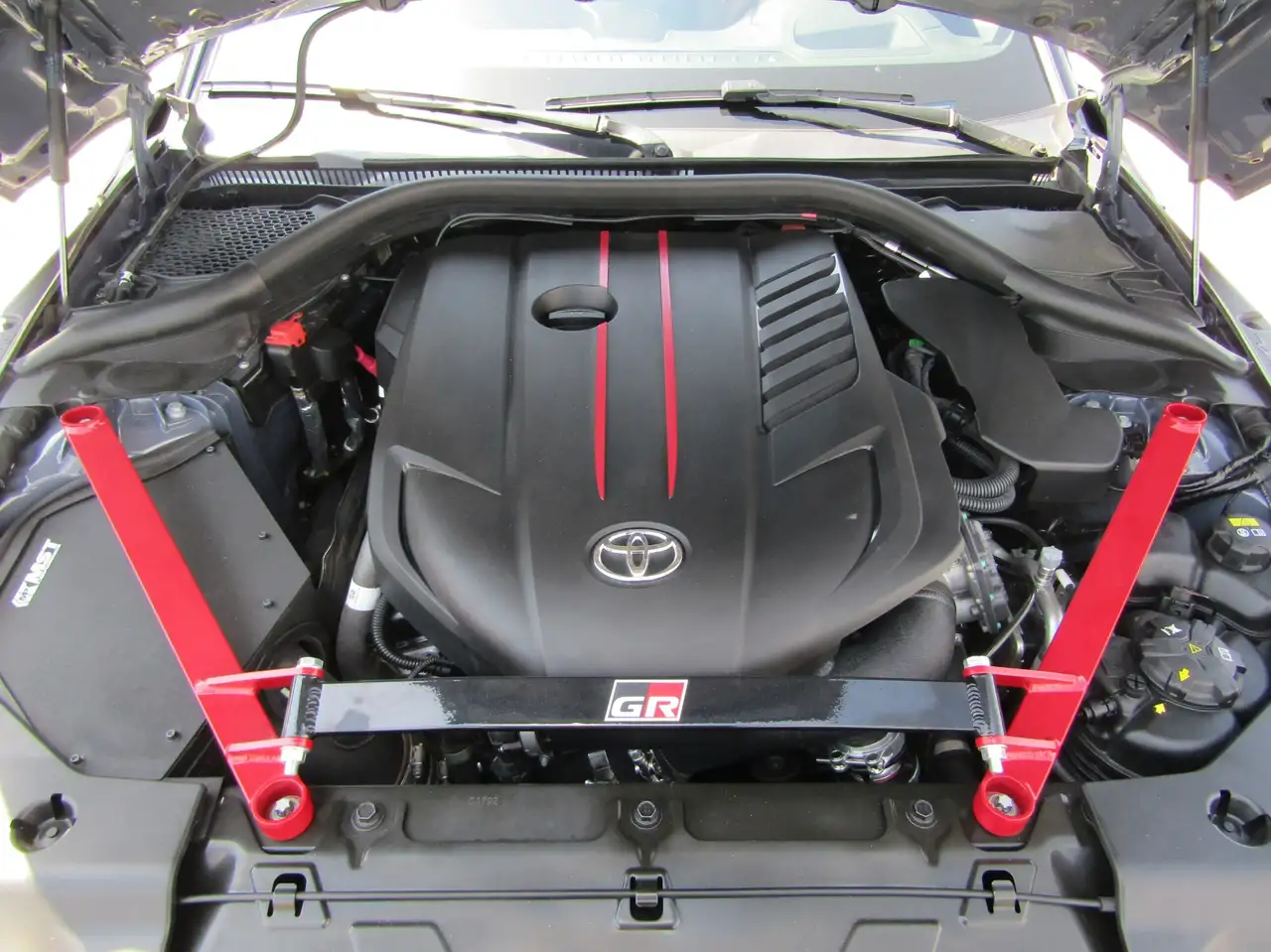 Toyota GR Supra снимка Toyota GR Supra