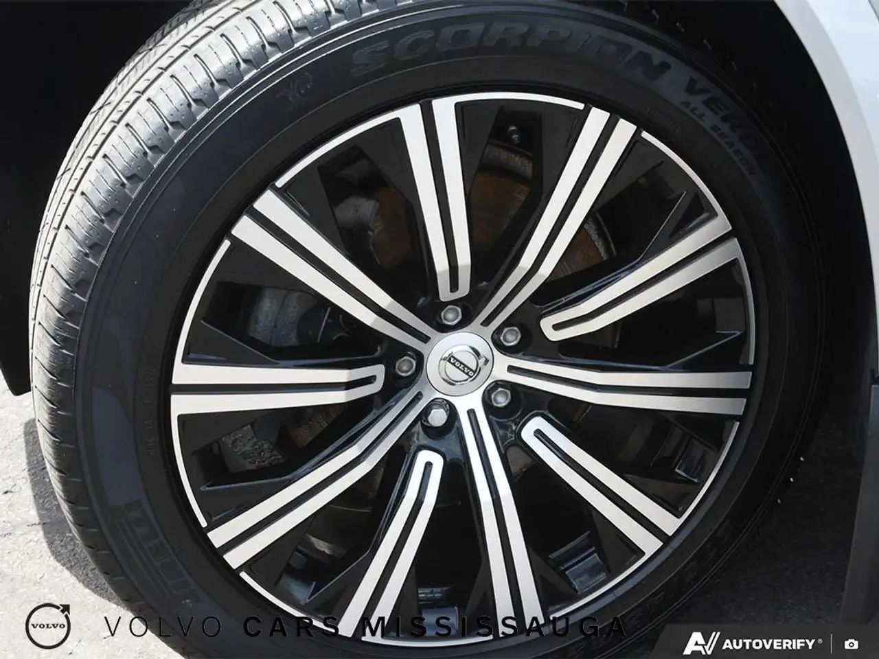 Volvo XC90 photo Volvo XC90