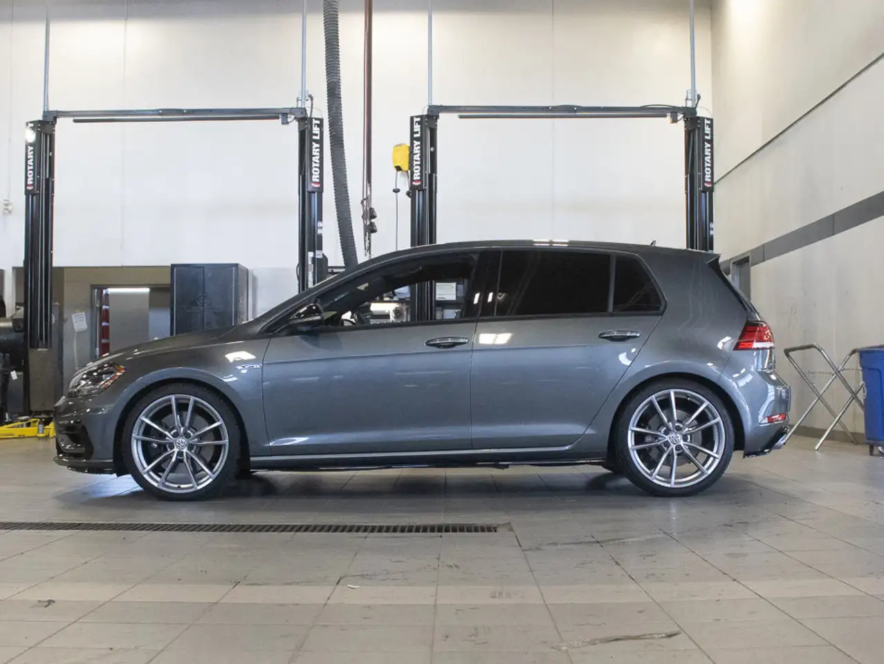Volkswagen Golf R снимка Volkswagen Golf R