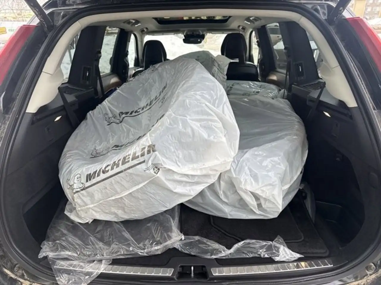 Volvo XC90 снимка Volvo XC90