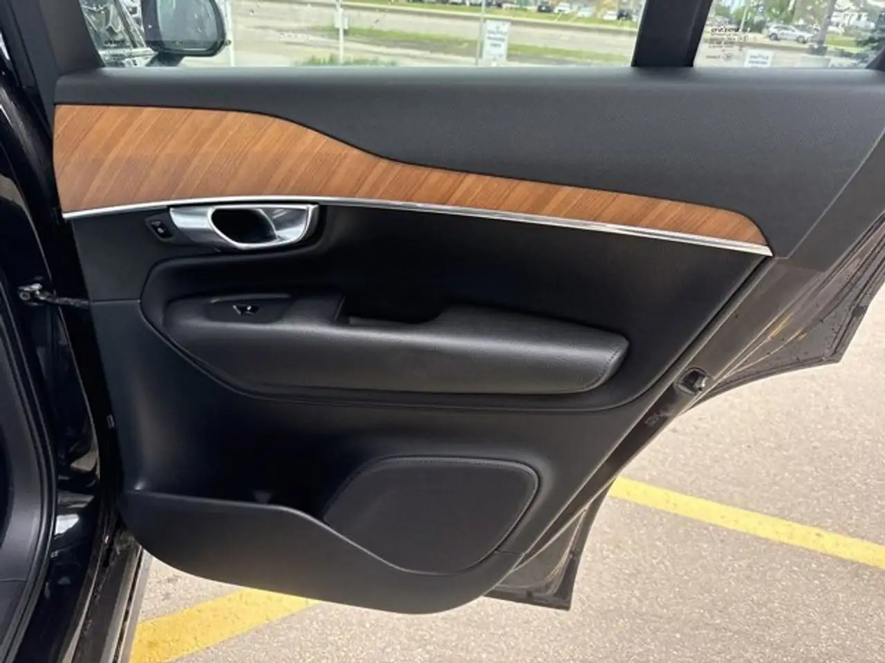 Volvo XC90 снимка Volvo XC90