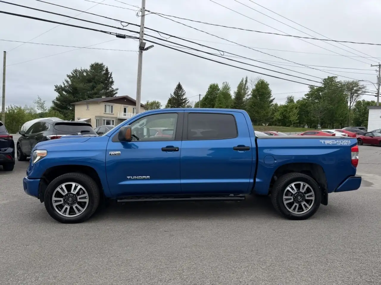 Toyota Tundra снимка Toyota Tundra