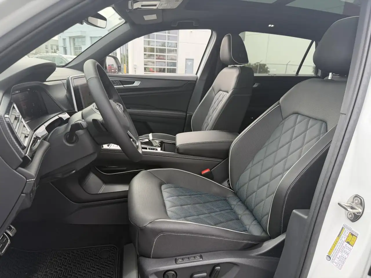Volkswagen Atlas снимка Volkswagen Atlas