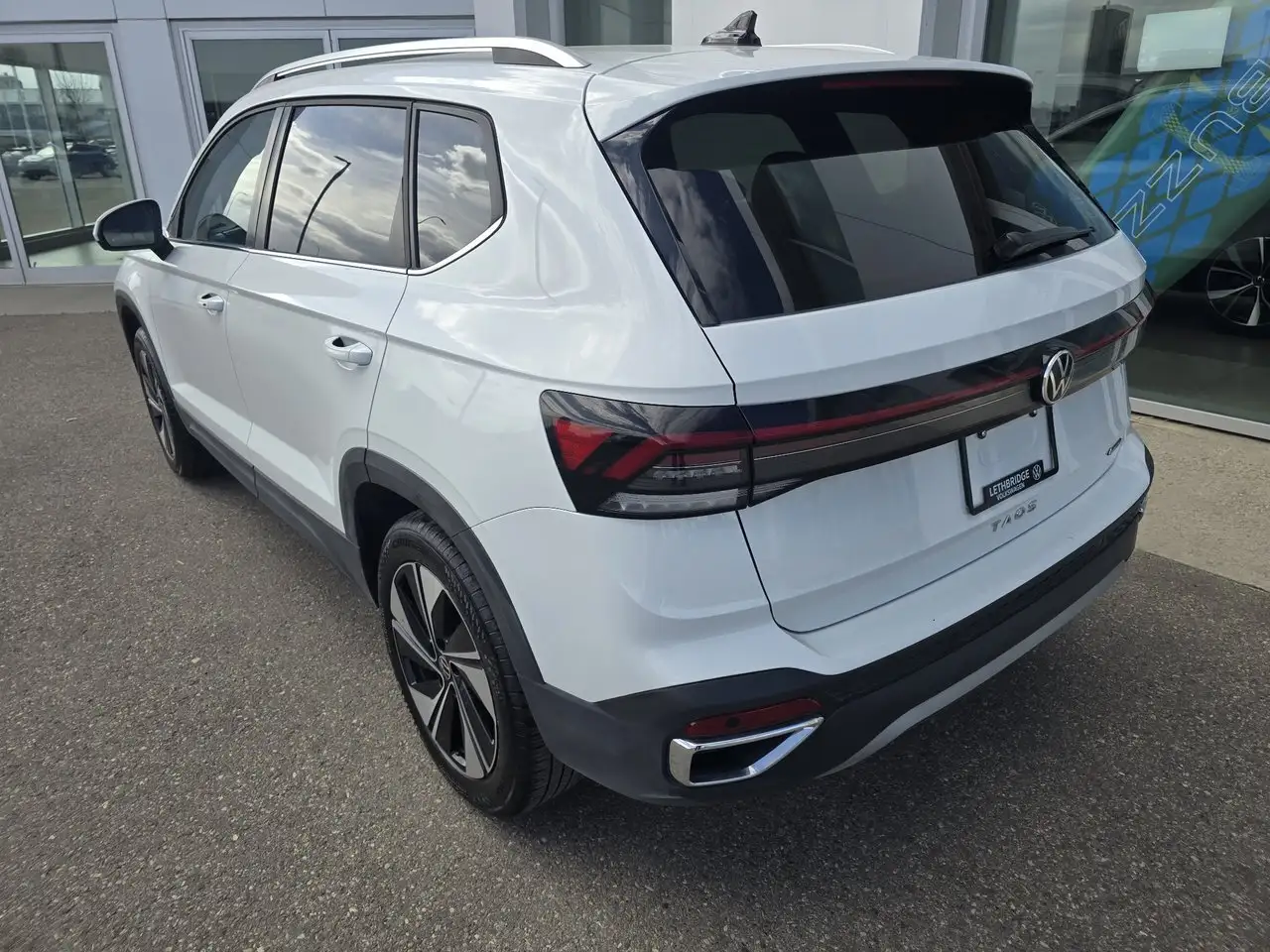 Volkswagen Taos снимка Volkswagen Taos