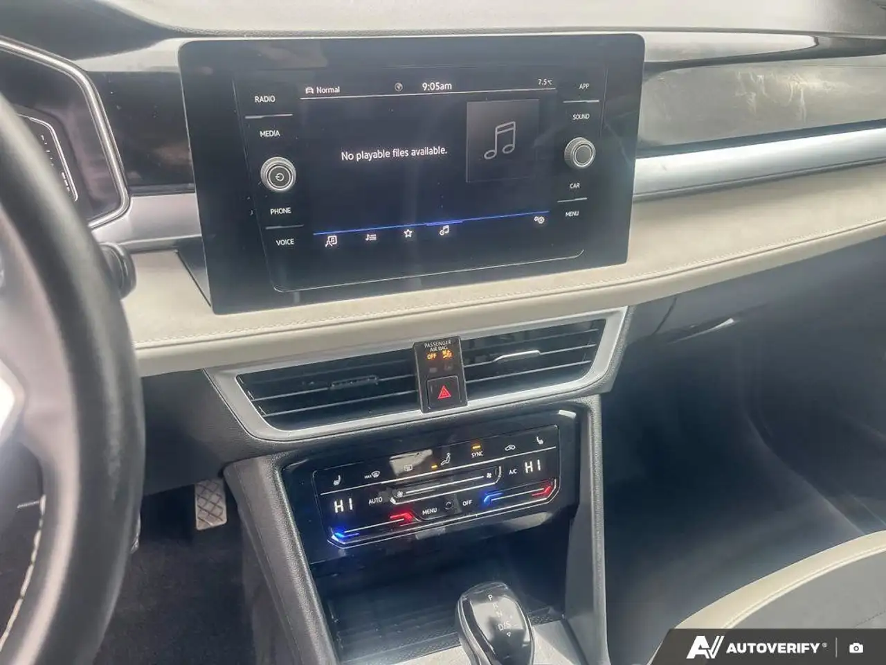 Volkswagen Taos снимка Volkswagen Taos