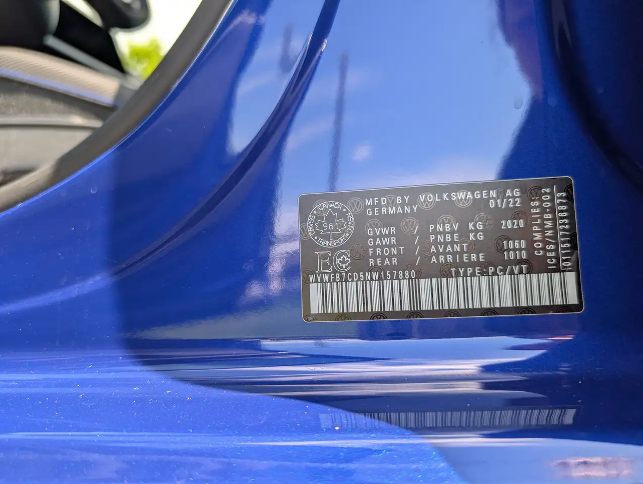 Volkswagen Golf R photo Volkswagen Golf R