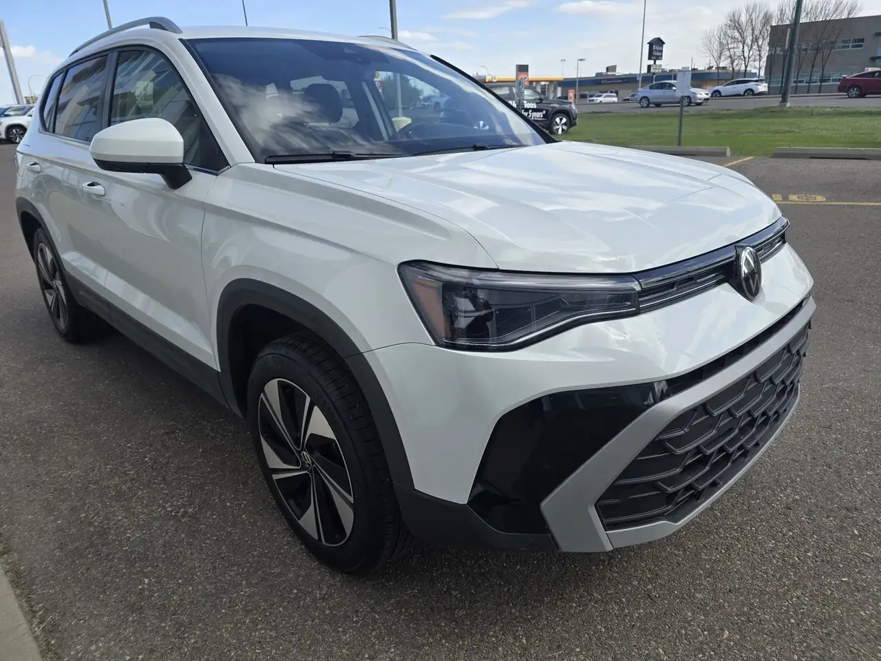Volkswagen Taos снимка Volkswagen Taos