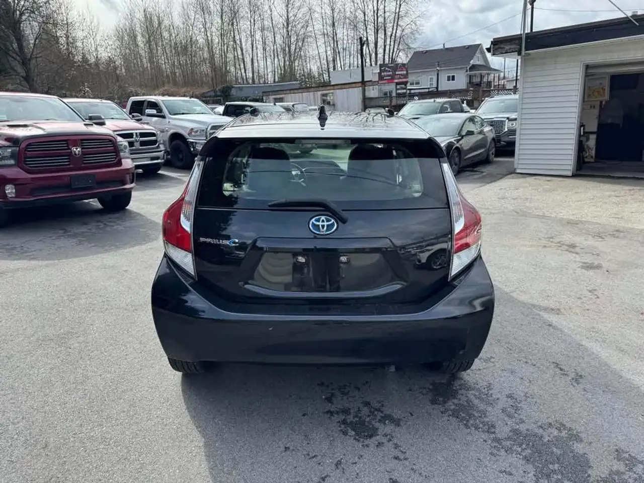 Toyota Prius photo Toyota Prius