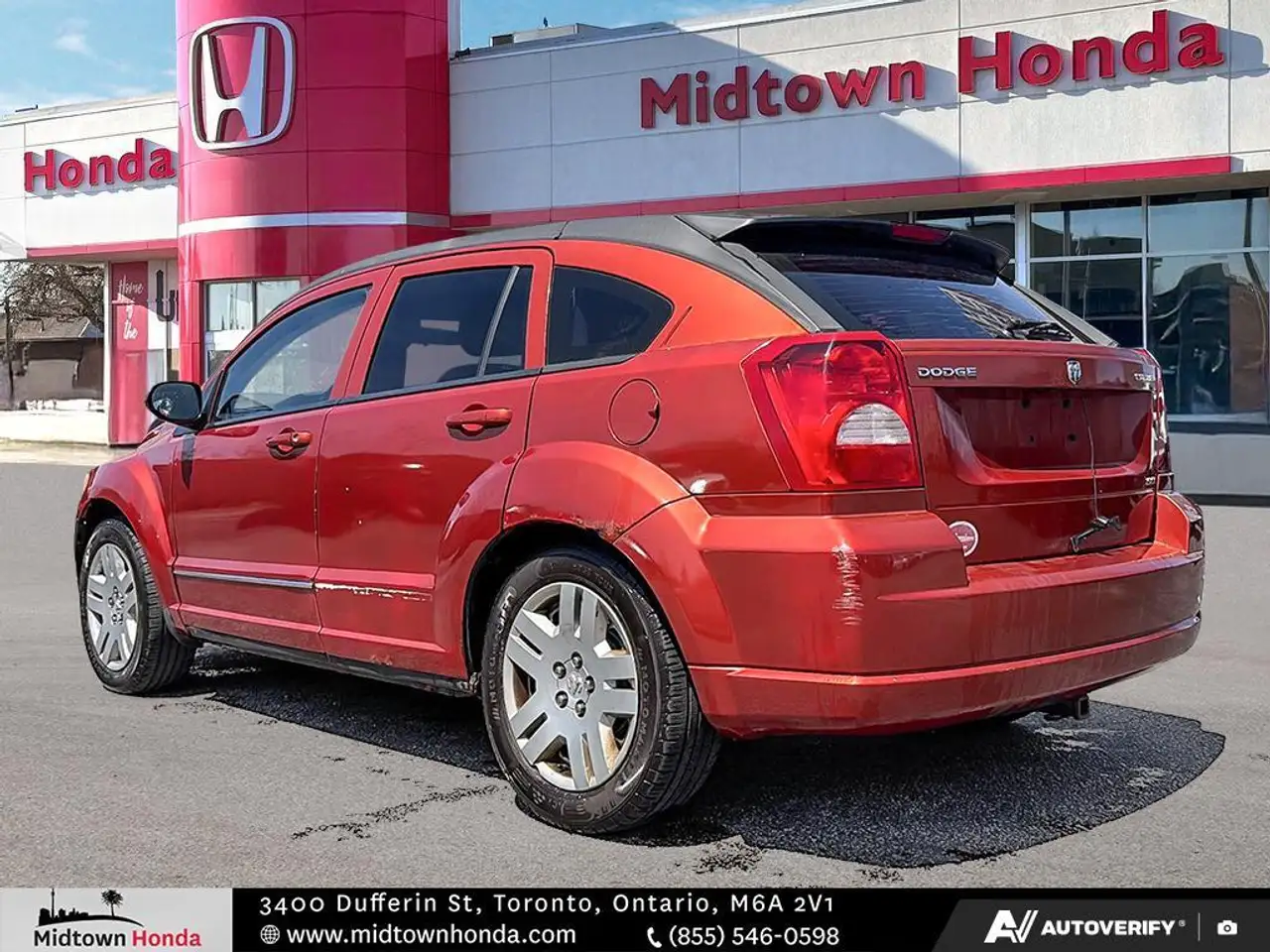 Dodge Caliber снимка Dodge Caliber