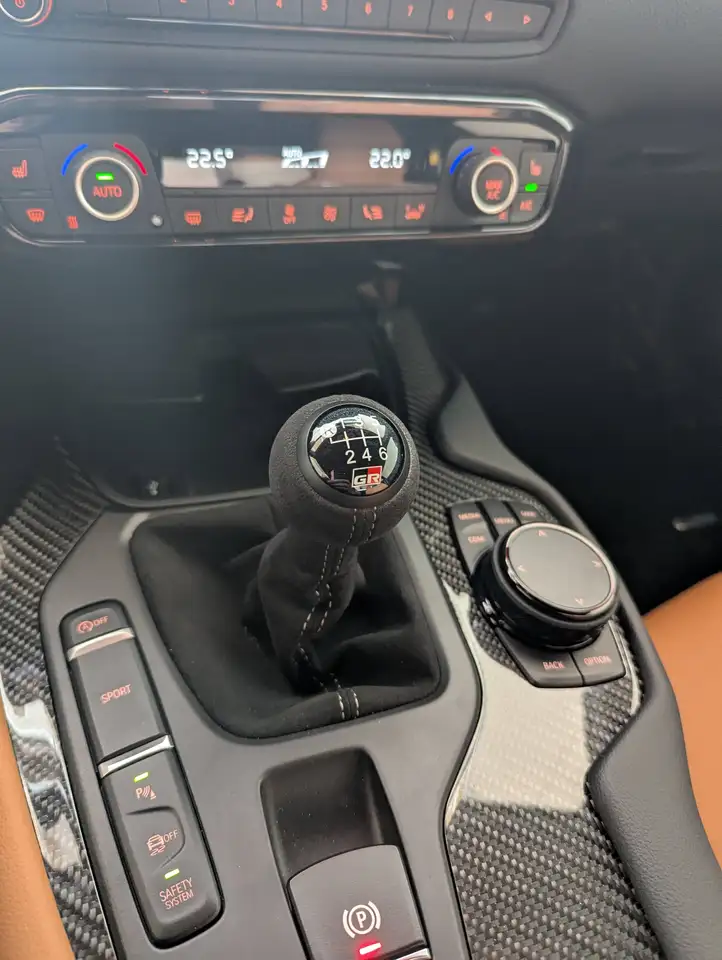 Toyota GR Supra снимка Toyota GR Supra
