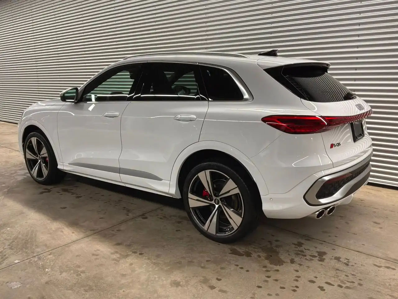 Audi SQ5 снимка Audi SQ5