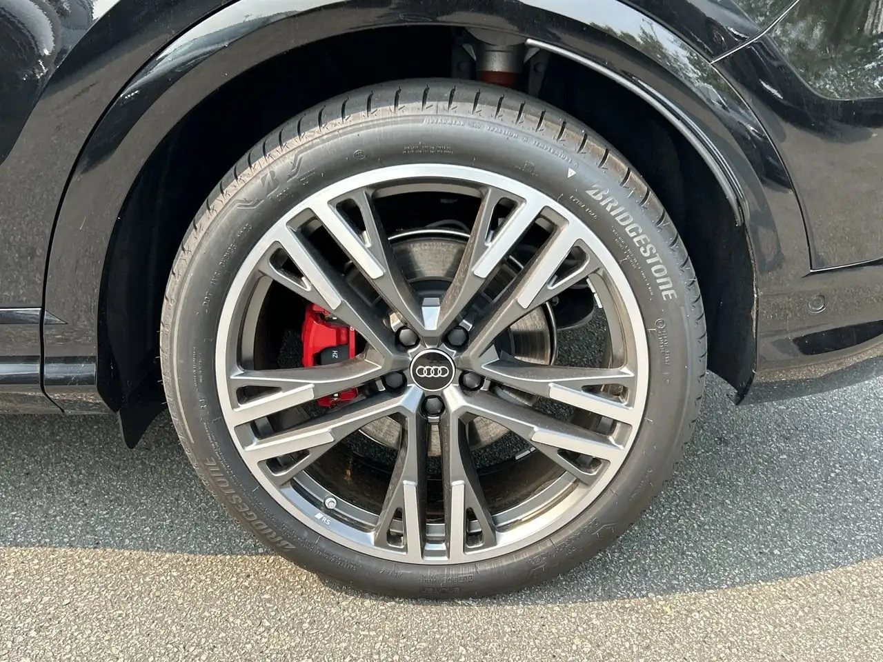 Audi SQ5 снимка Audi SQ5
