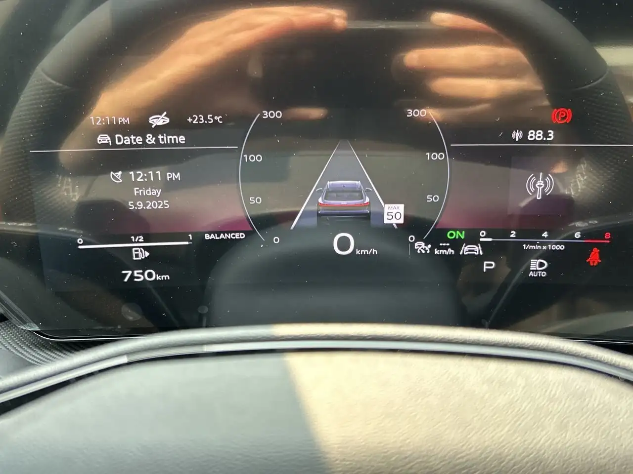 Audi SQ5 снимка Audi SQ5