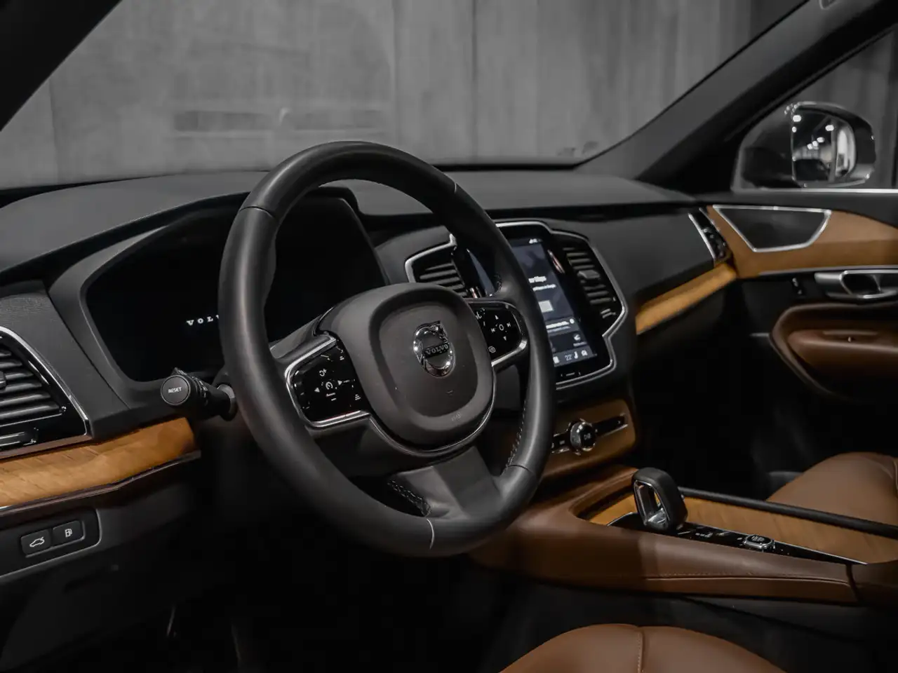 Volvo XC90 photo Volvo XC90