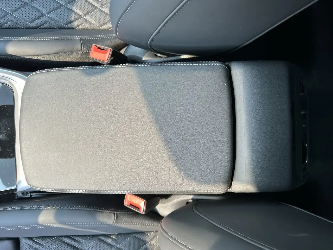 Audi SQ5 снимка Audi SQ5